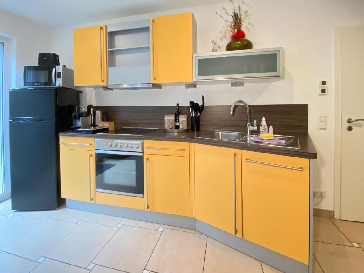Gärtringen 2 Zimmer Apartment, 70 Qm, Max 4 Pers, Private Terasse, 2 Parkplaetze, Internet 250 Mbit מראה חיצוני תמונה